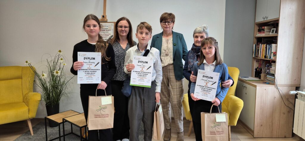 Zwycięzcy dyktanda dla młodzieży